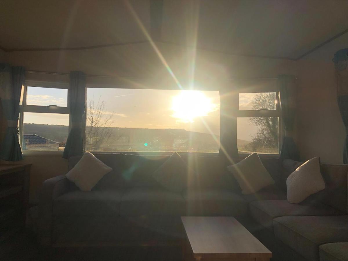 Classy Caravan With Ample Space Bembridge Luaran gambar